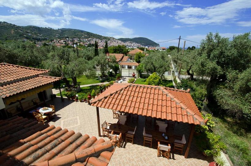 Studios Filippos Skopelos Town Exterior photo